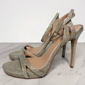 Jewel Badgley Mischka Arianna Shimmering Gold Sliver Heeled Sandal 8 1/2 M